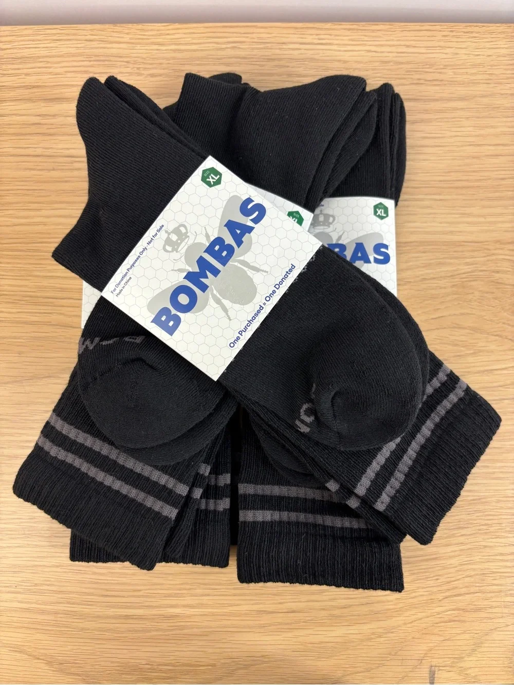 Bombas Men's Black Athletic Crew Socks XL (4 packs) Black / Gray NEW!